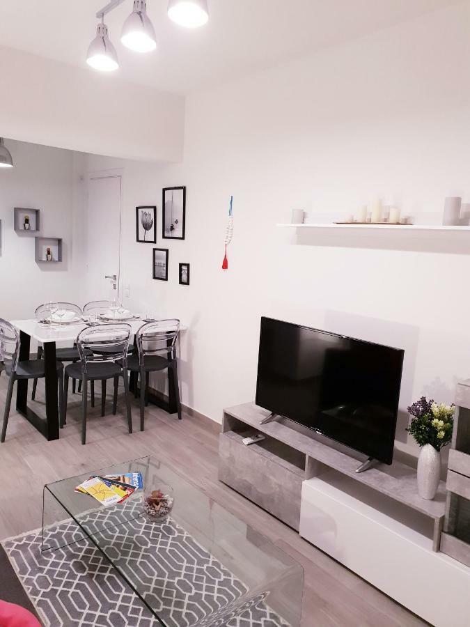 Beautiful Brand New Apartment Seaside Афіни Екстер'єр фото