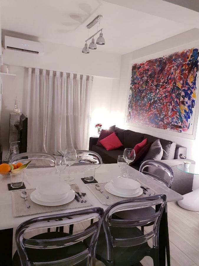 Beautiful Brand New Apartment Seaside Афіни Екстер'єр фото